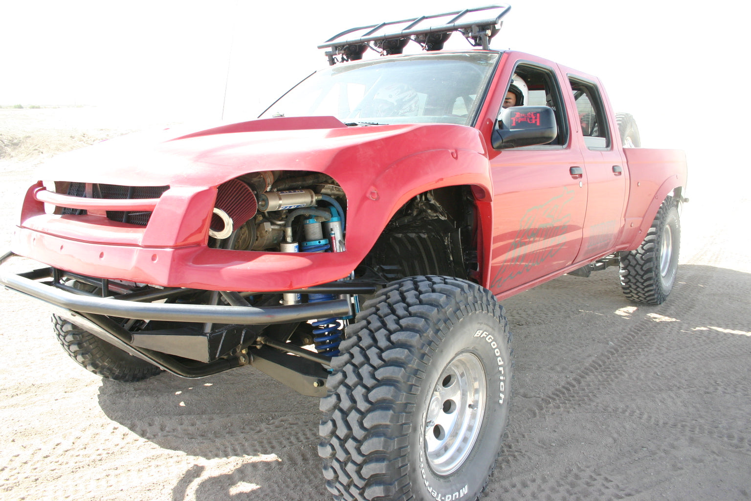 1998 2004 Nissan Frontier One Piece FiberwerX