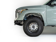 Load image into Gallery viewer, 2022-2023 Toyota Tundra Fenders
