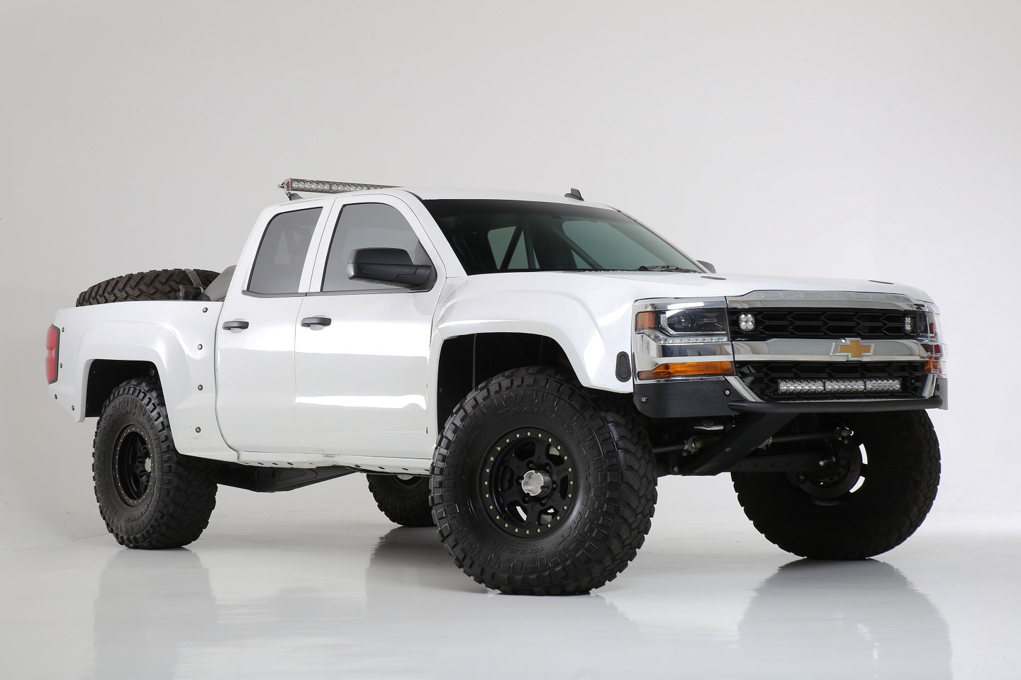 Chevy Prerunner Build 2014-2018 Chevy Silverado Luxury Prerunner One Piece – FiberwerX