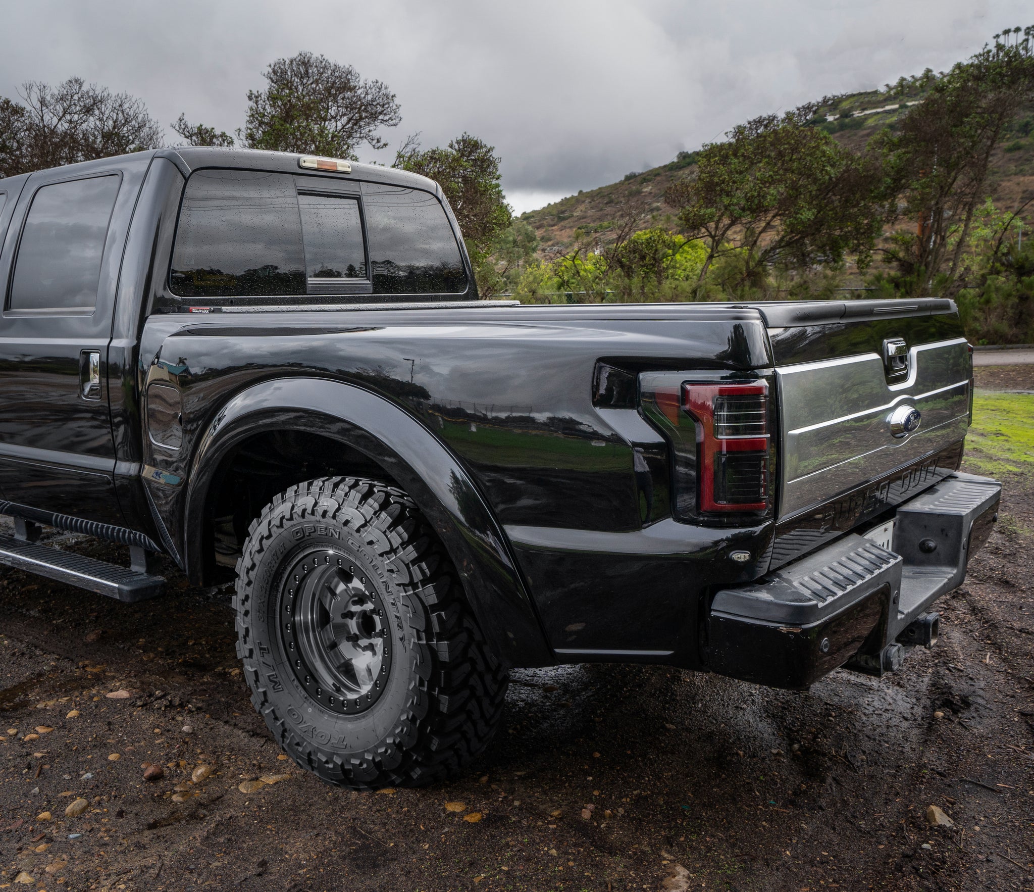 F250 Mega Raptor Kit 2011-2016 Ford F-250/350 To Gen 2 Raptor Conversion Kit – FiberwerX