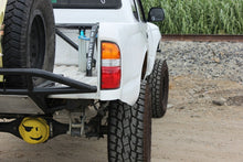 Load image into Gallery viewer, 2000-2004 Toyota Tacoma Crew Cab Bedsides
