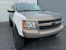 Load image into Gallery viewer, 2007-2014 Chevy Tahoe Fenders

