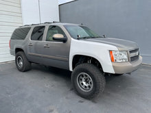 Load image into Gallery viewer, 2007-2014 Chevy Tahoe Fenders
