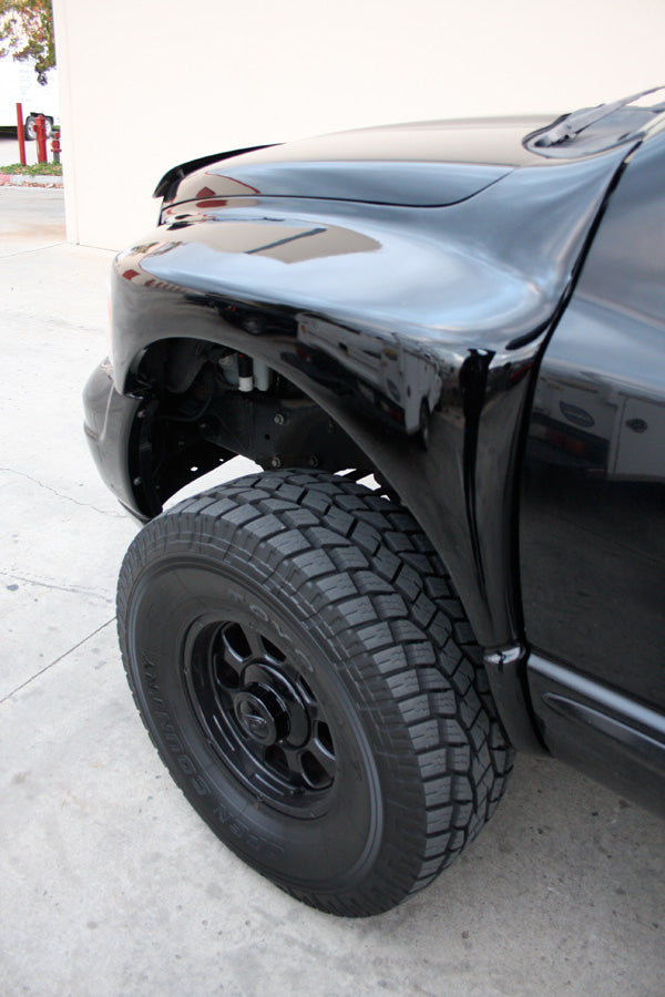 2002-2005 Dodge Ram Fenders