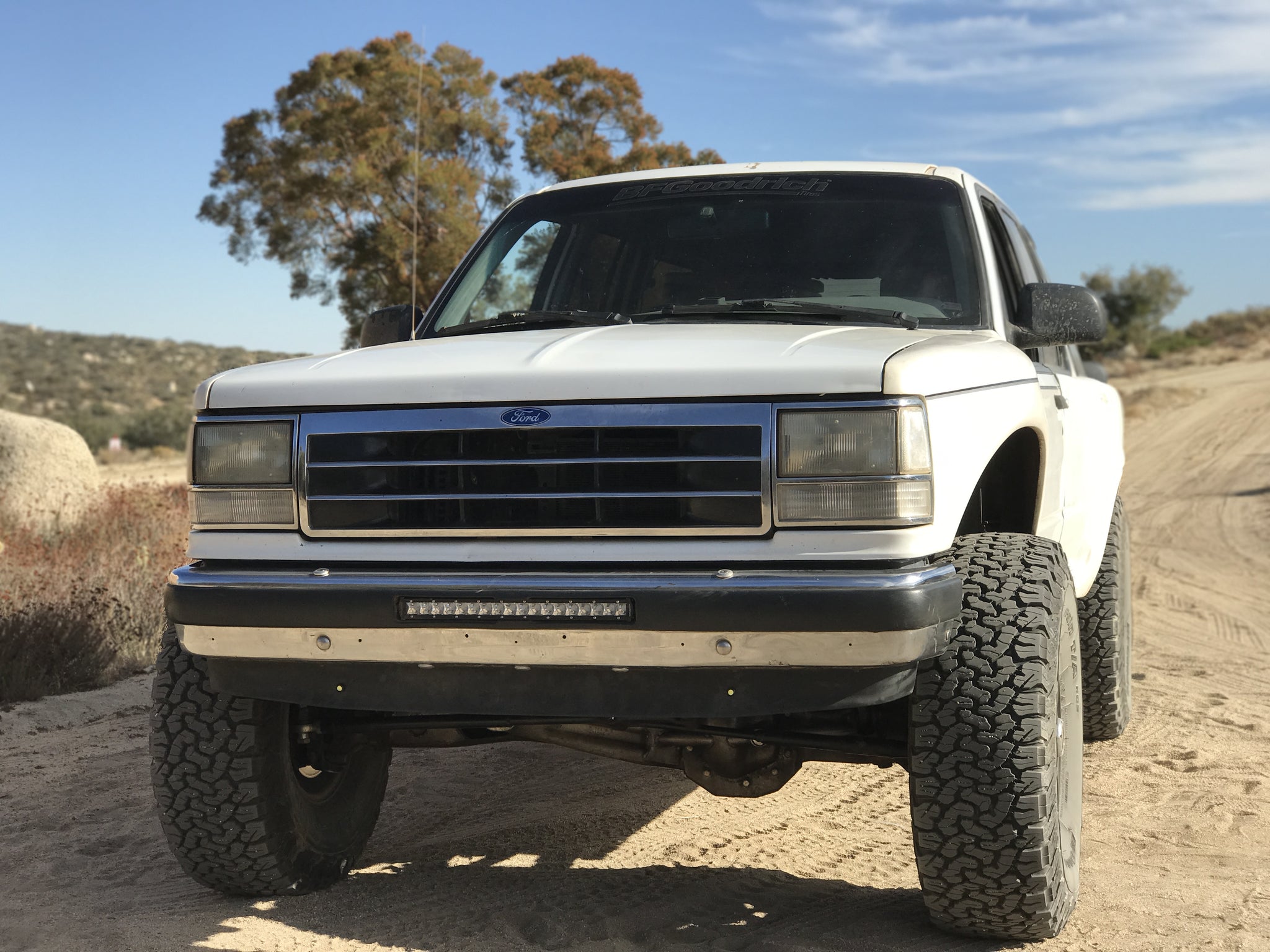 1991-1994 Ford Explorer Fenders – FiberwerX