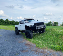 Load image into Gallery viewer, 1994-2001 Dodge Ram Fenders
