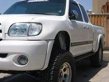 Load image into Gallery viewer, 2000-2006 Toyota Tundra Access Cab Fenders
