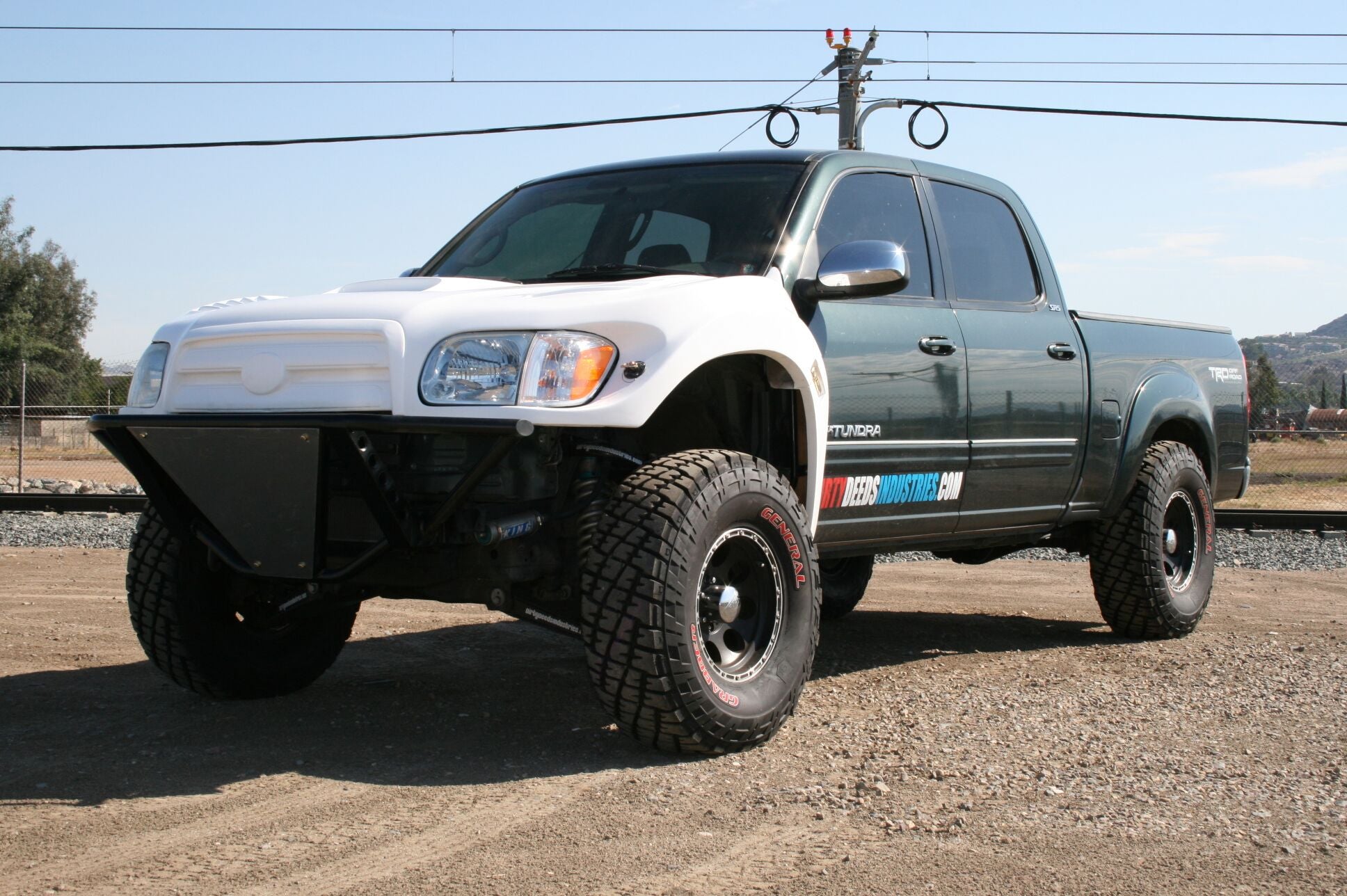 2004-2006 Toyota Tundra Double Cab One-Piece – FiberwerX