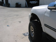 Load image into Gallery viewer, 2000-2006 Toyota Tundra Access Cab Fenders
